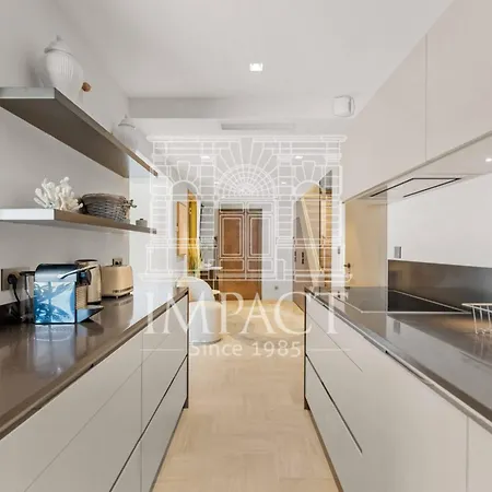 Ref 1244 - Back Croisette - Sea View For Rent * Κάννες