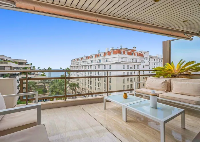 Ref 1244 - Back Croisette - Sea View For Rent Cannes
