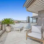 Ref 1244 - Back Croisette - Sea View For Rent * Cannes