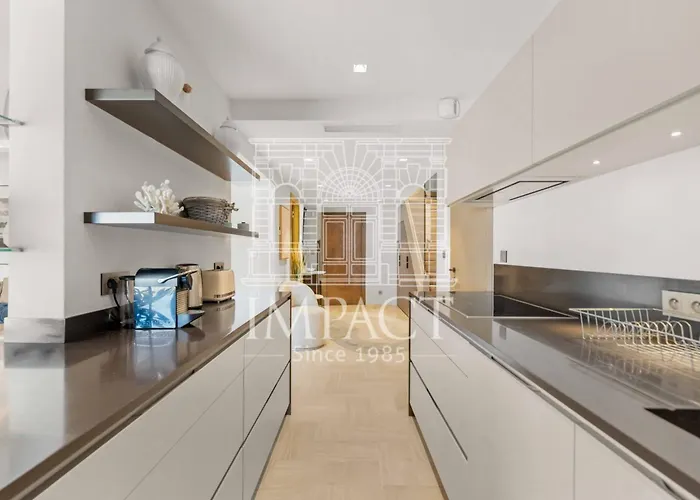 Ref 1244 - Back Croisette - Sea View For Rent * カンヌ